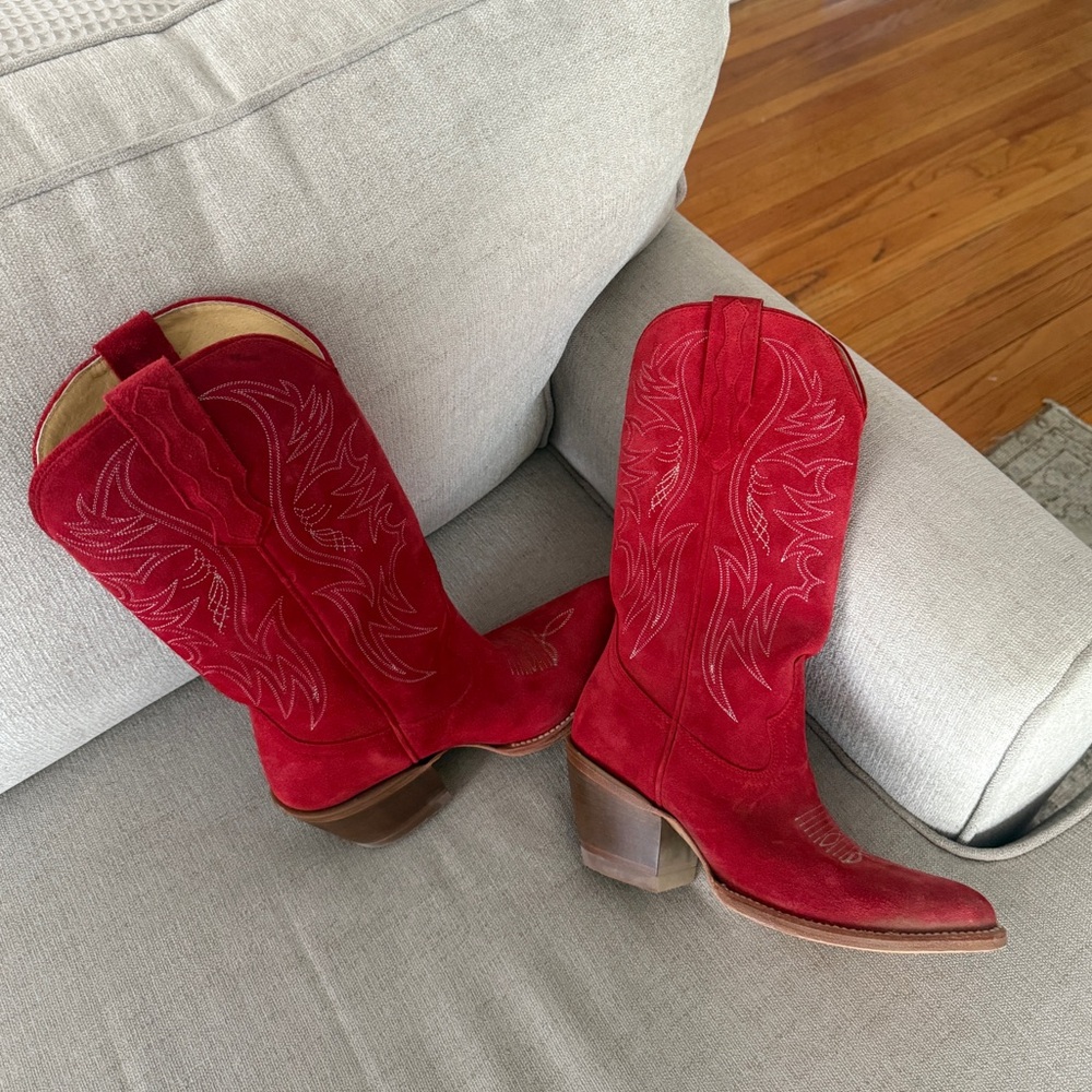 Idyllwind Red Suede Western Heeled Boots